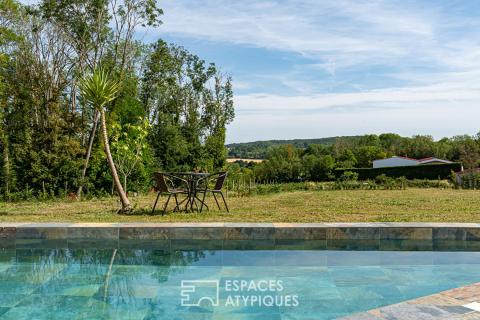 Maison d&rsquo;architecte contemporaine de 410 m² avec piscine chauffée