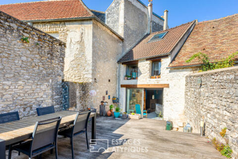 Village house of 110 m² in Montainville