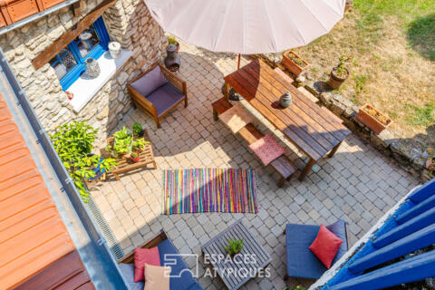A jewel of old stone and a family haven in Mareil-sur-Mauldre