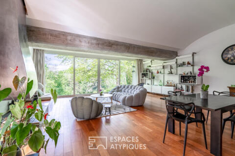 Architect-designed house with butterfly roof and view