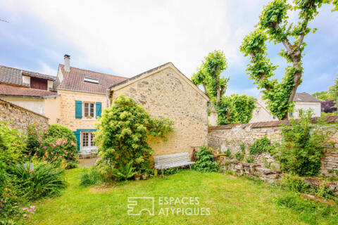 Maison de Charme en Pierre avec Atelier et Jardin bordé par un ru