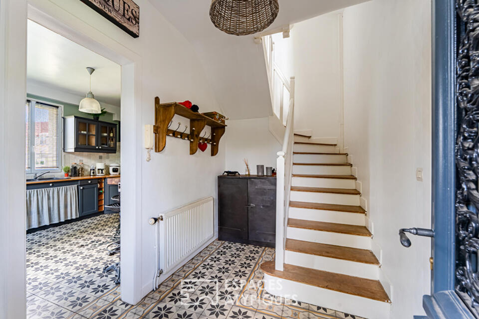 Coup de coeur à Neauphle le château Meulière de charme 160 m² sur parc de 2225 m