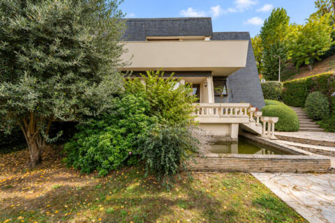 Maison familiale avec jardin et dépendance – Le Pecq