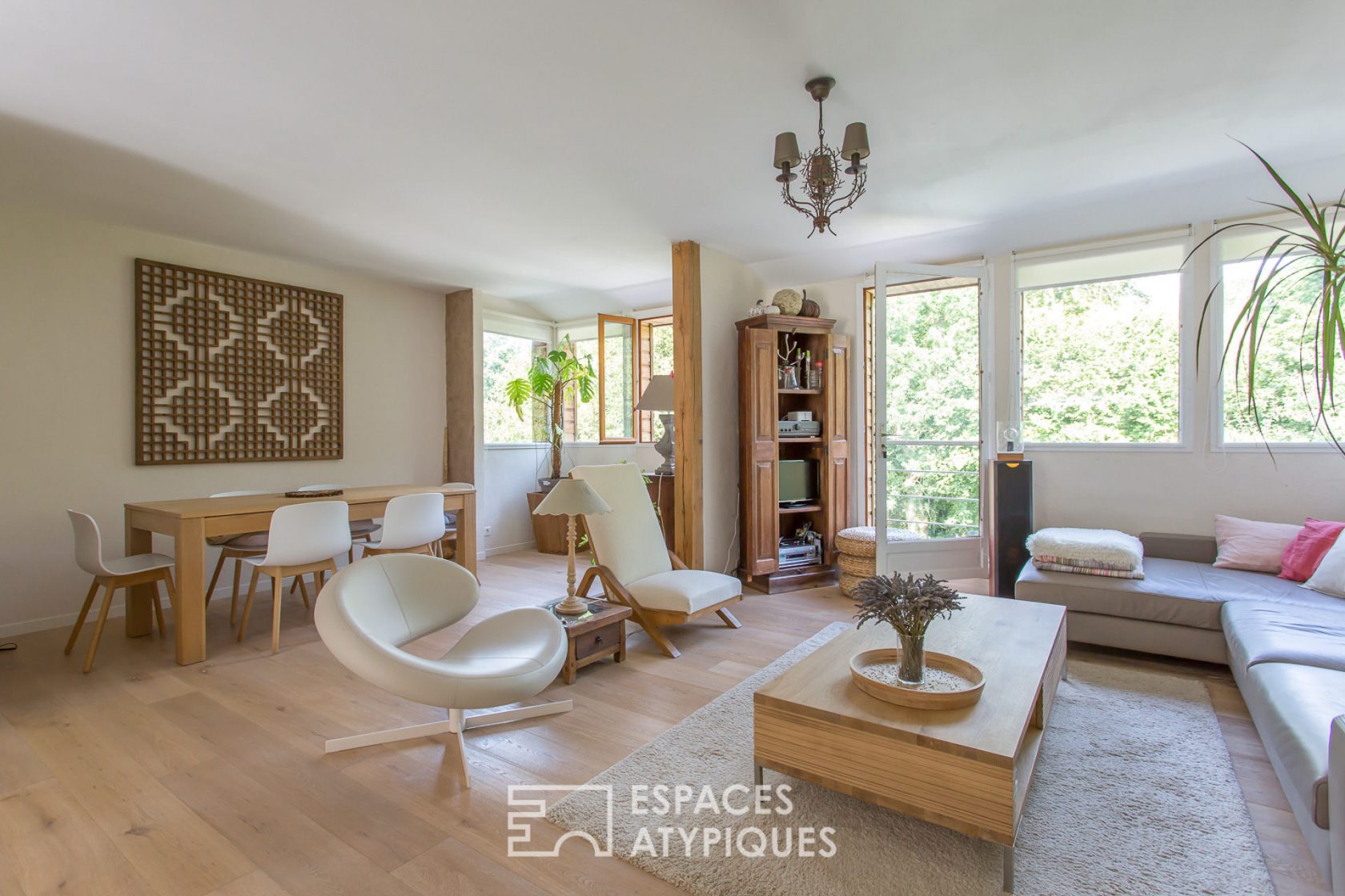 Charmante maison bois et son extension contemporaine
