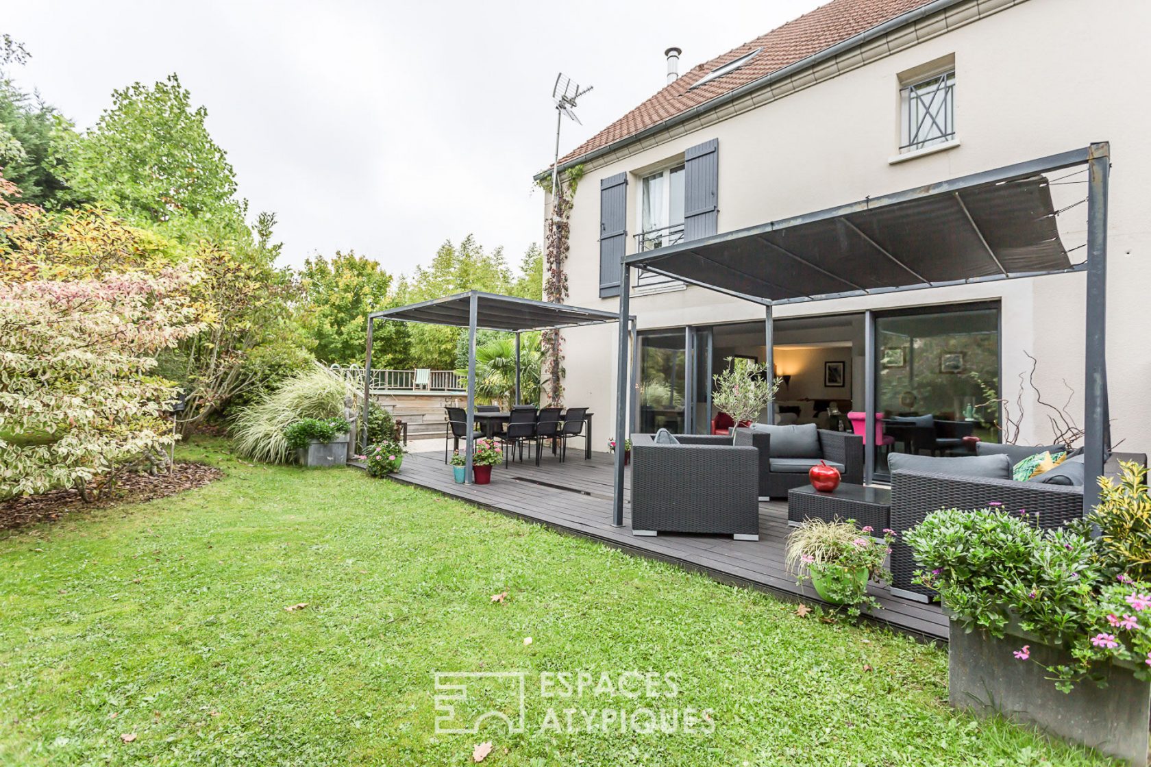 Renovated house with swimming pool