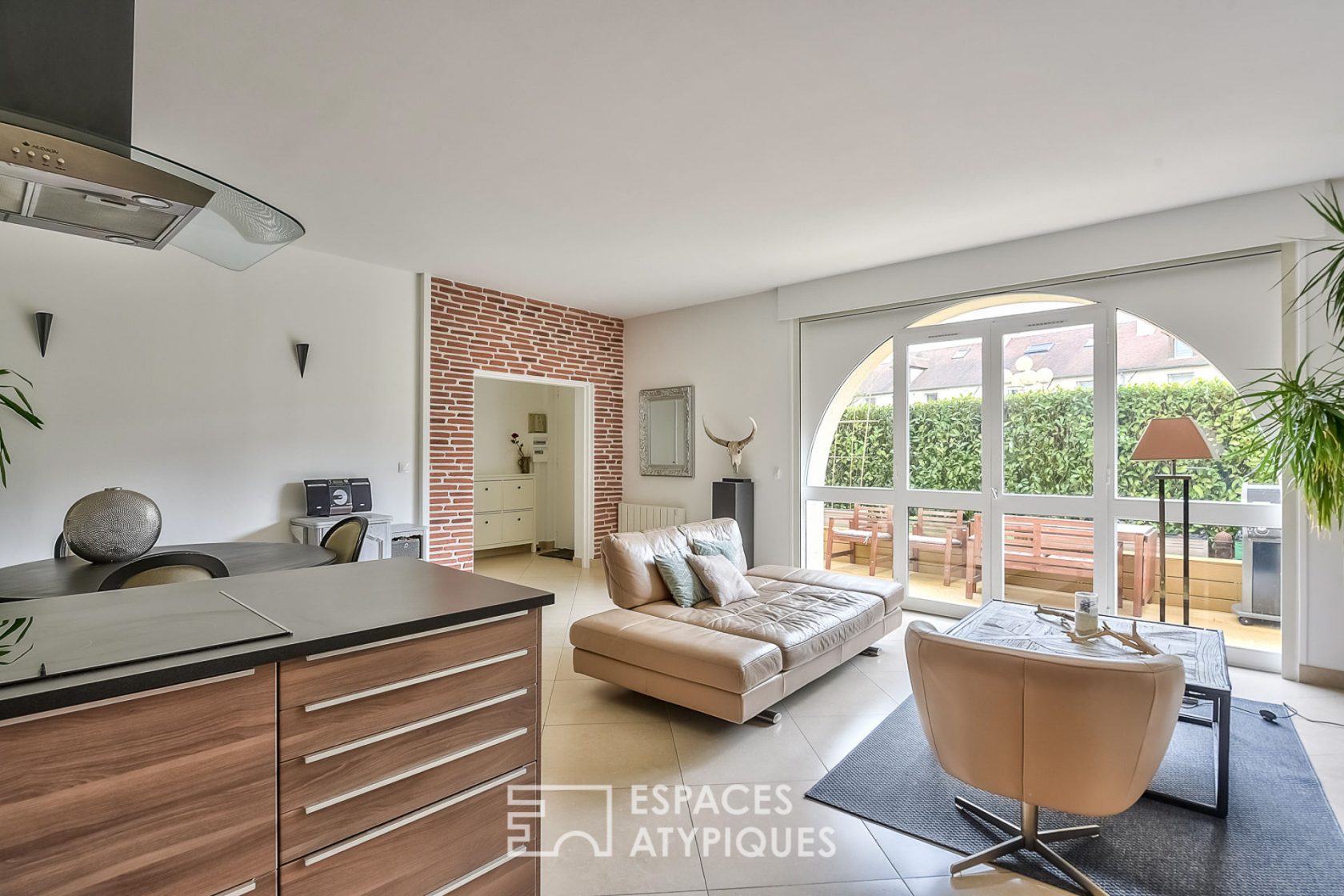 Appartement avec terrasse dans un ancien corps de ferme