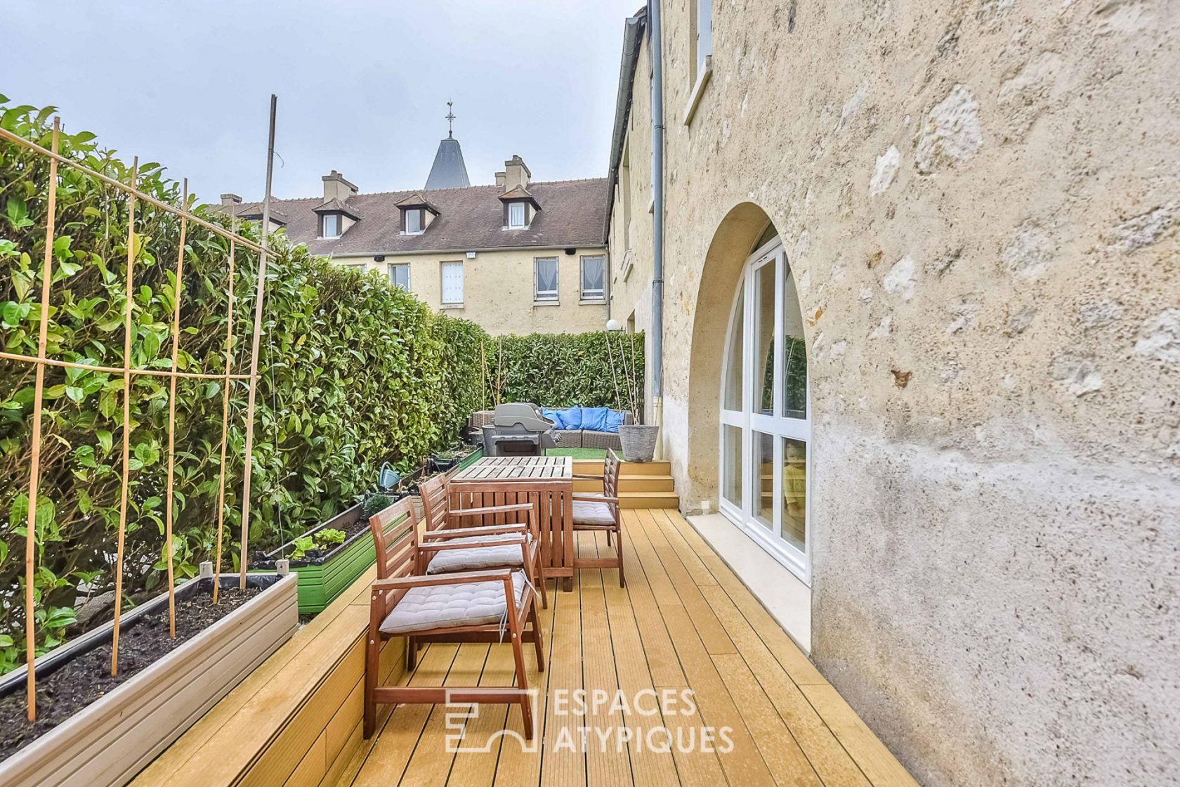 Appartement avec terrasse dans un ancien corps de ferme