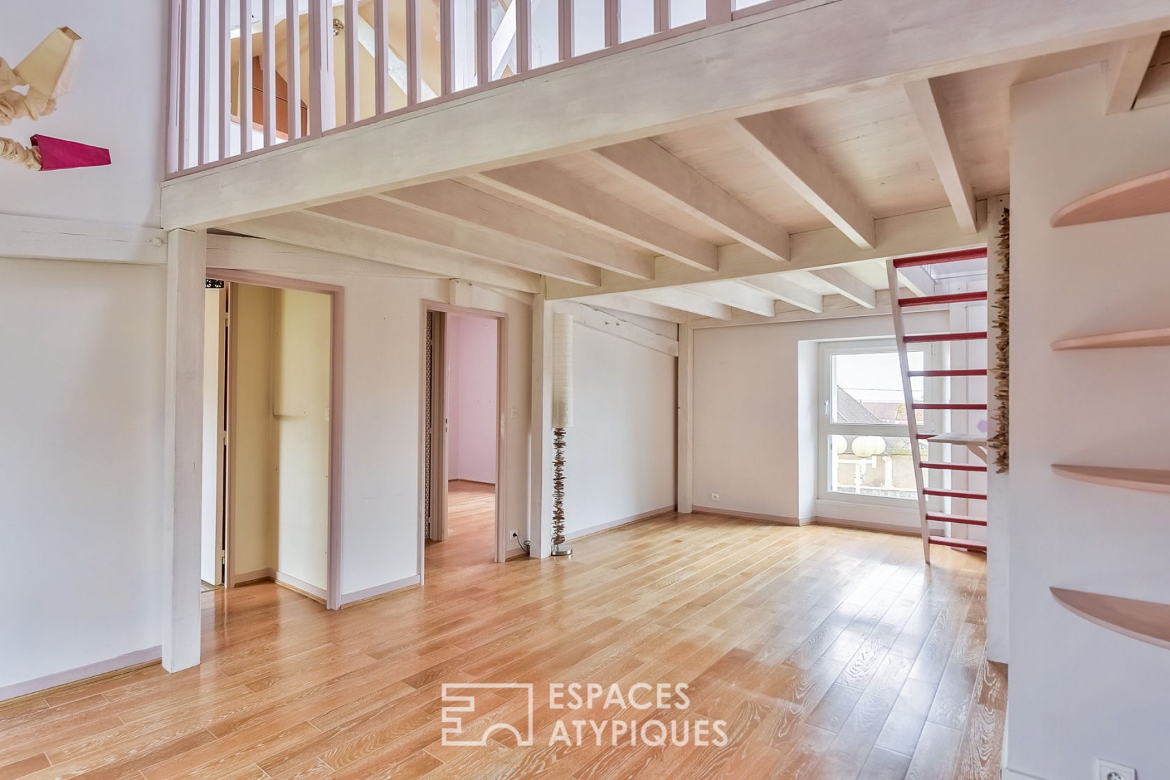 Duplex de charme dans un bâtiment de caractère