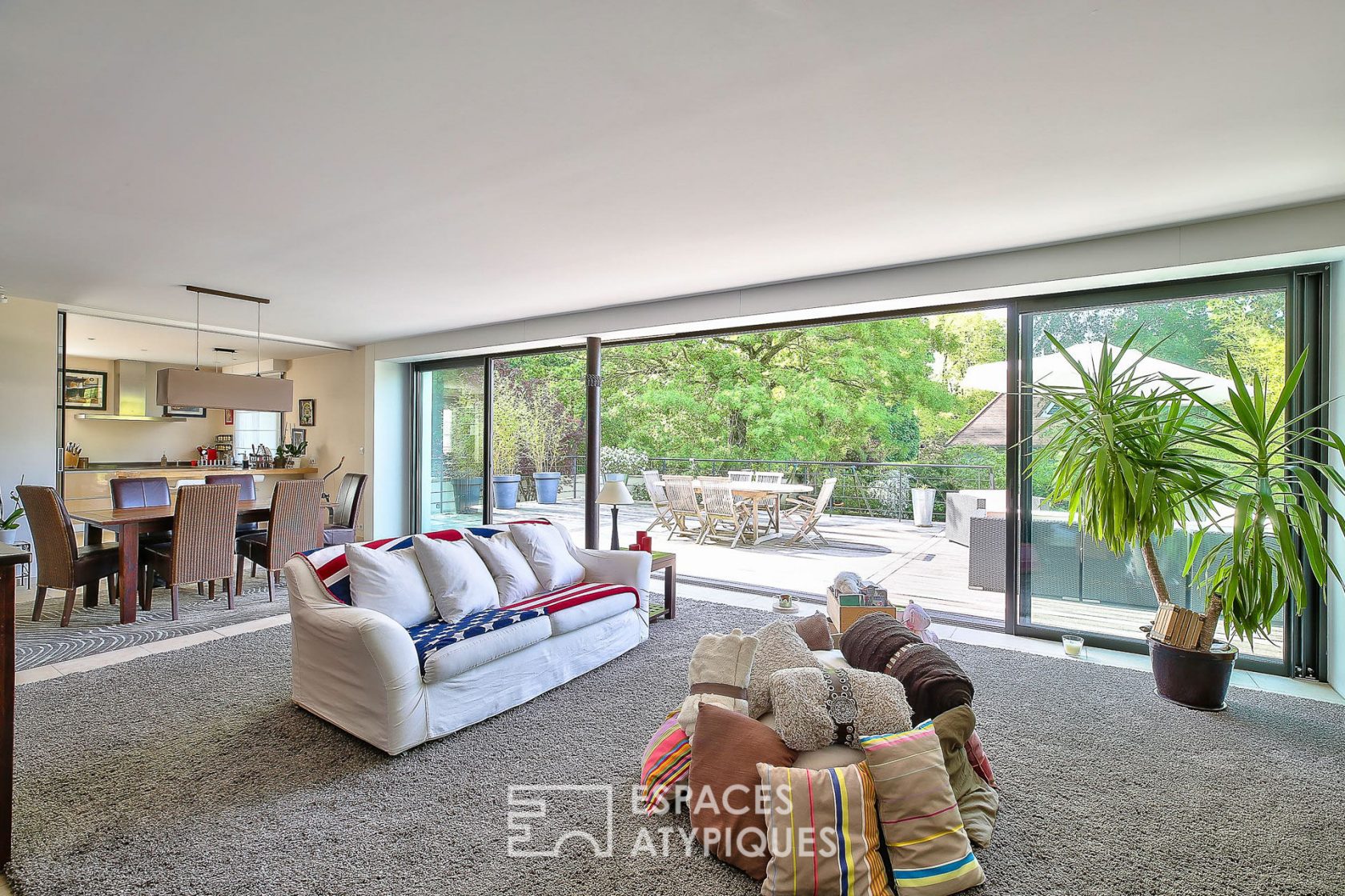 VILLA RENOVATED BY AN ARCHITECT IN HYPERCENTER