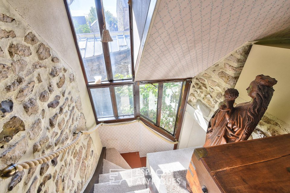78850 THIVERVAL GRIGNON - Maison de village style cottage - Réf. 2496
