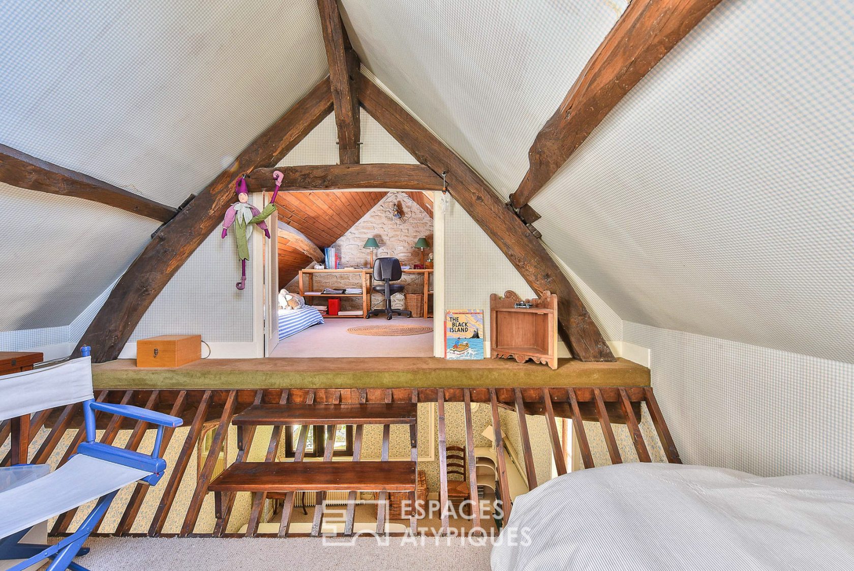 Maison de village style cottage