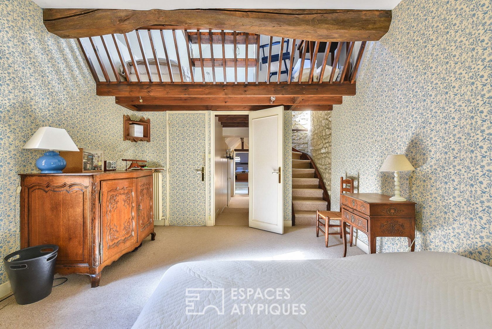 Maison de village style cottage