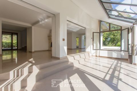 Vaste propriété dans son parc privé