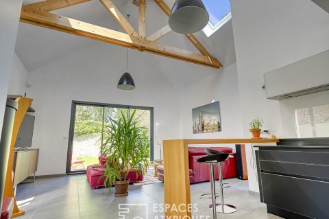 Architect-designed house with garden in a charming village.