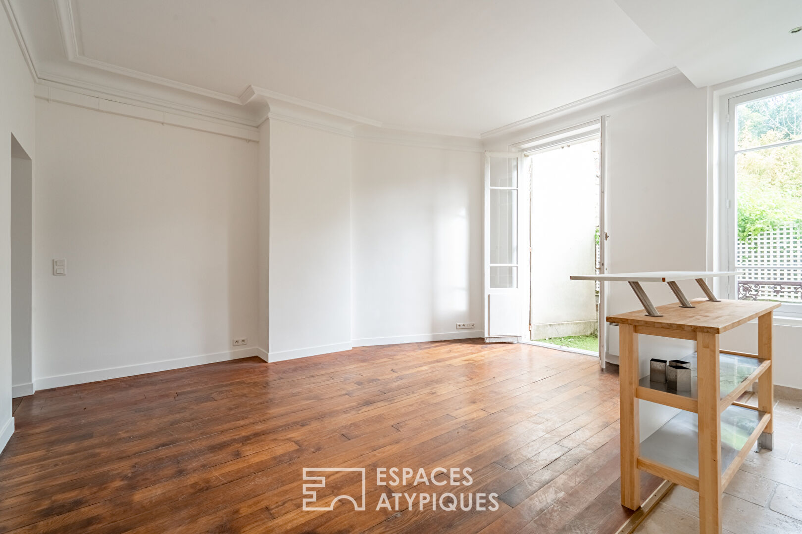 Appartement  avec terrasse et son jardin hyper centre de Saint Germain