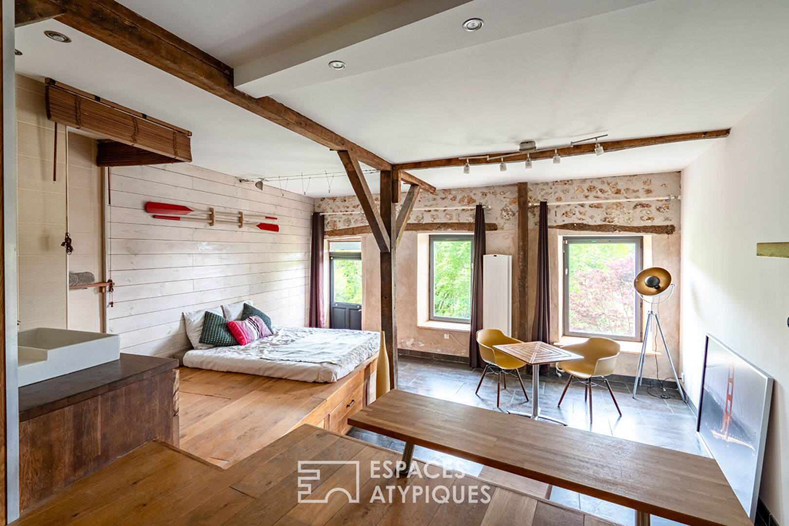 Charming Studio in the heart of the village