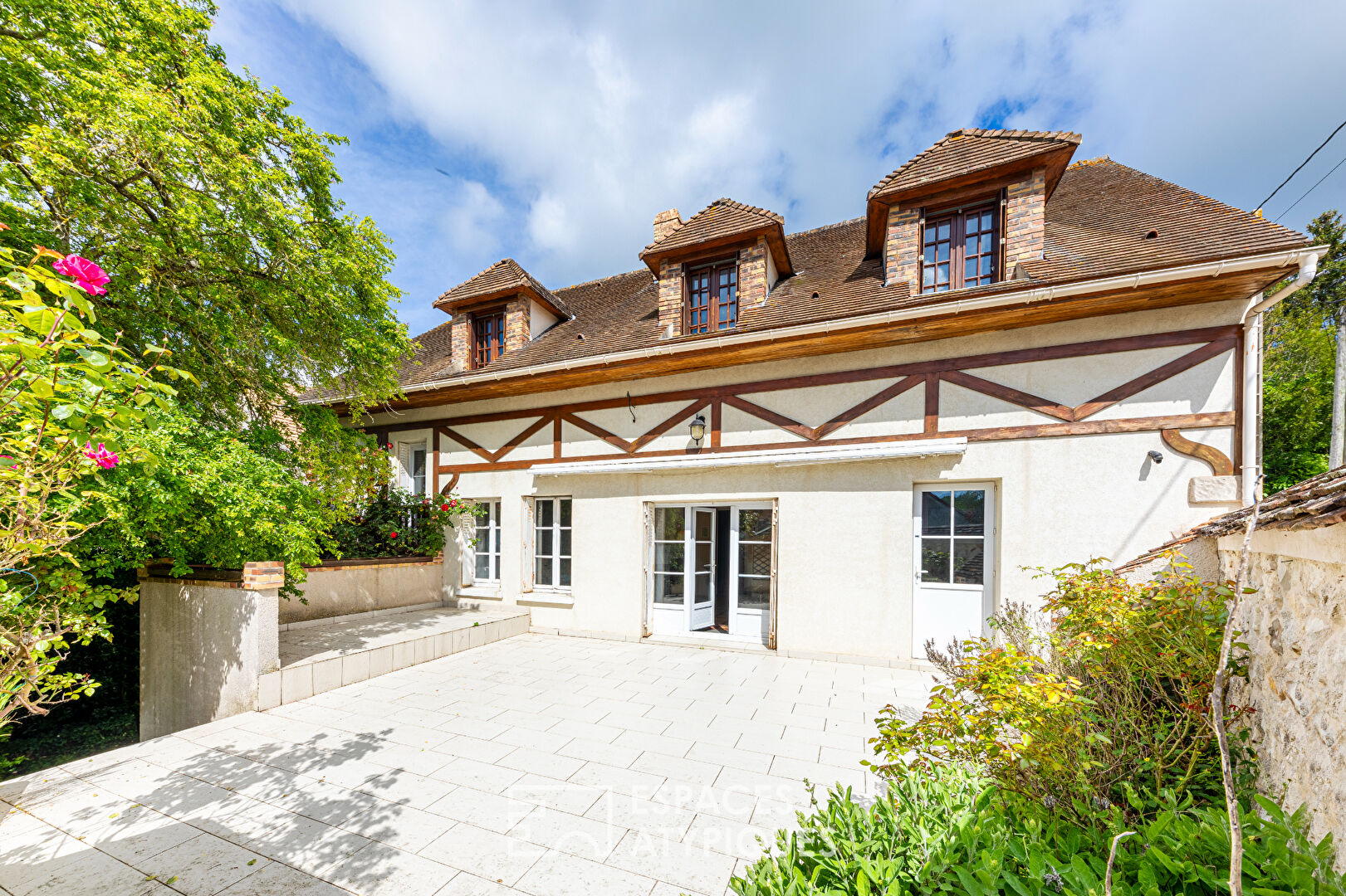 Ensemble immobilier pour grande famille ou investisseur