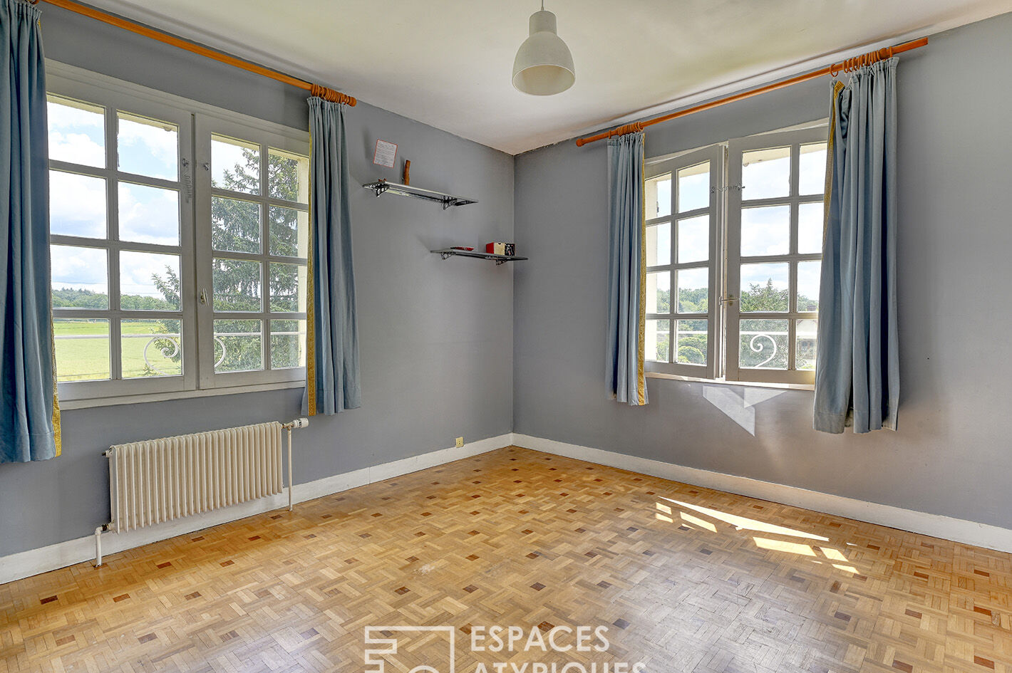 Maison familiale au calme et entourée de verdure à 10 minutes de Rambouillet