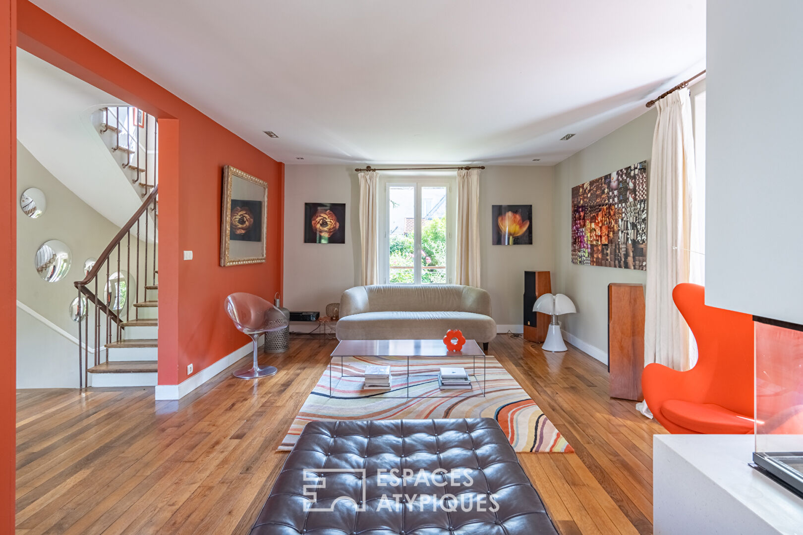 Exceptional house revisited by architect with swimming pool in the heart of the city