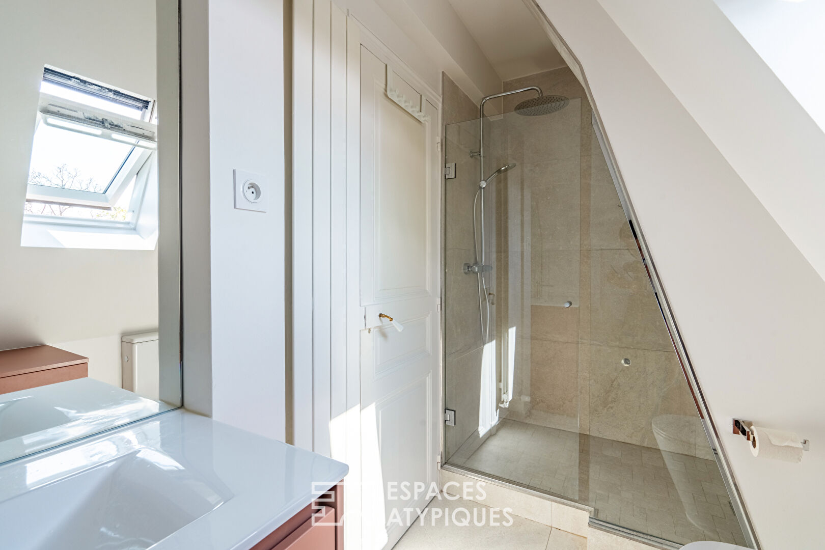 Furnished duplex in remarkable house in Vésinet