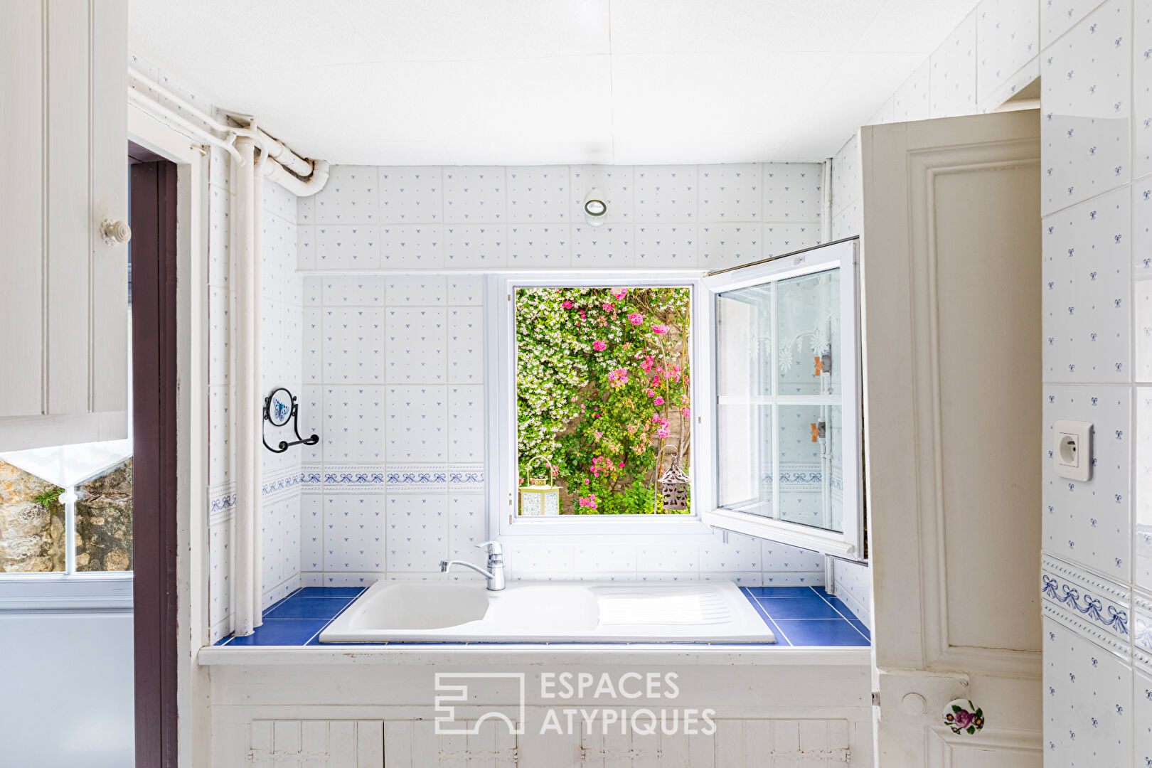Haven of peace in the heart of a popular village in Vexin