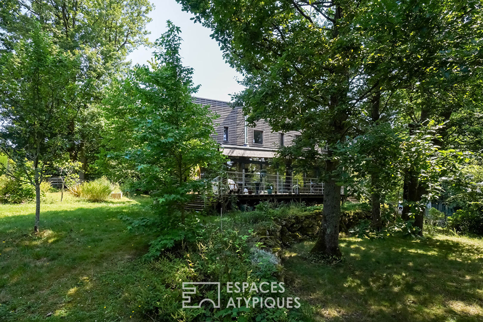 “Passive” A-rated architect-designed house, nestled in its wooded garden