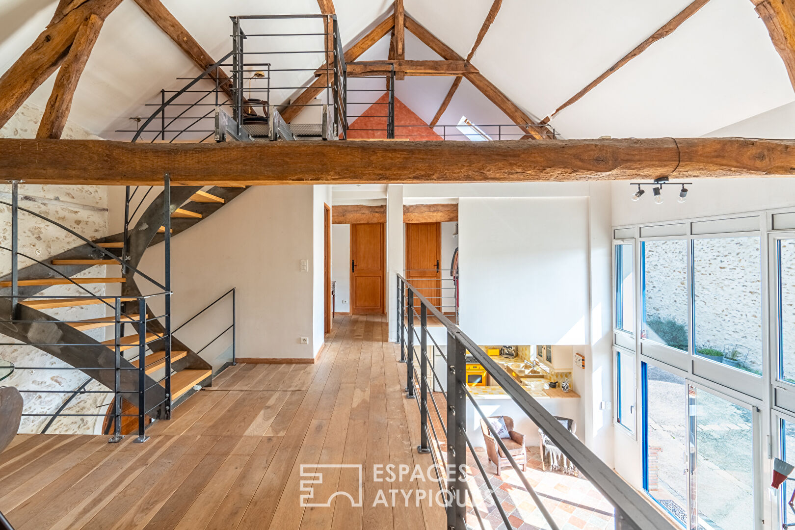 Maison en pierre à l’esprit loft quartier Longchene