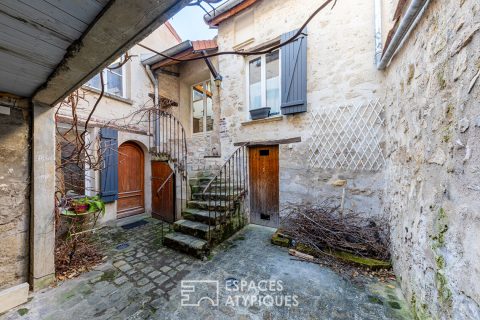 Maison avec séjour cathédrale et jardin au coeur du Vieux Conflans