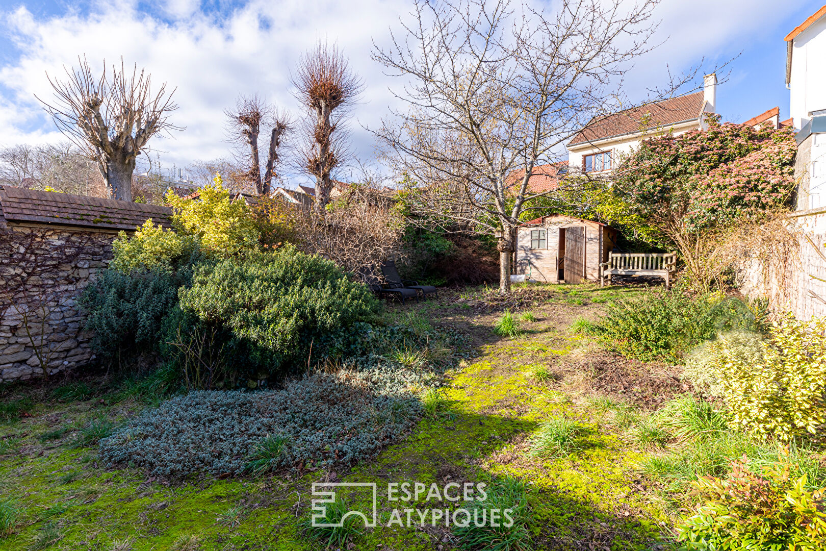 Maison avec séjour cathédrale et jardin au coeur du Vieux Conflans