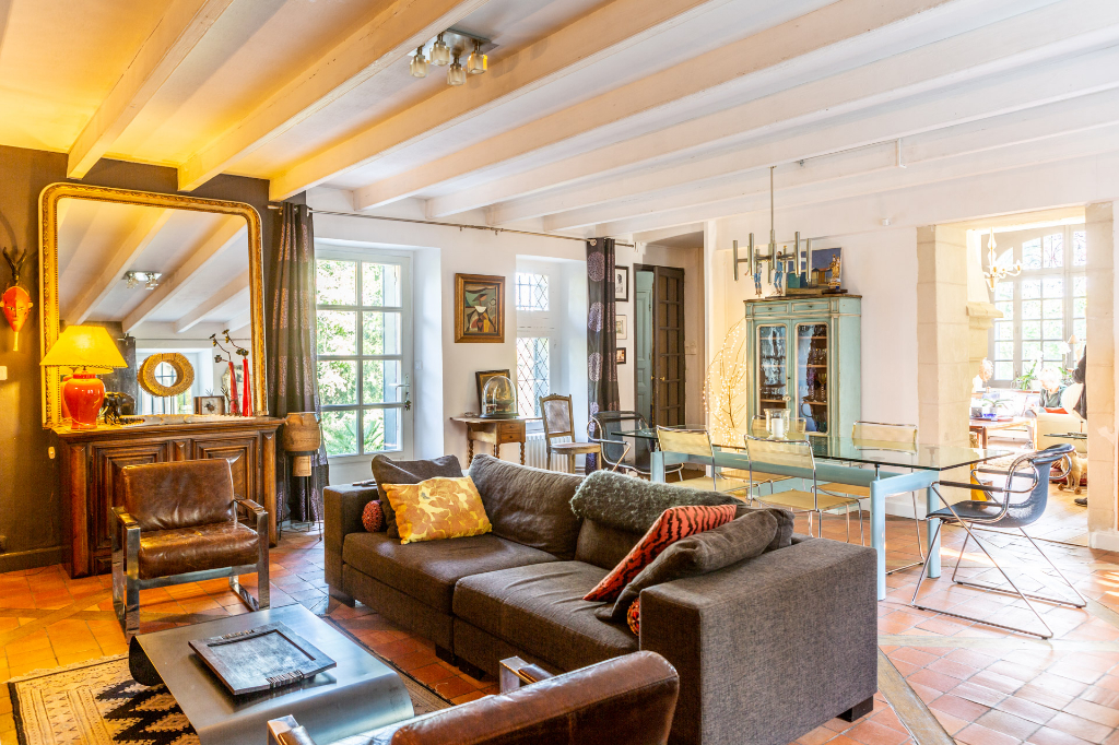 Le Romantique: Manoir du 20ème siècle rénové