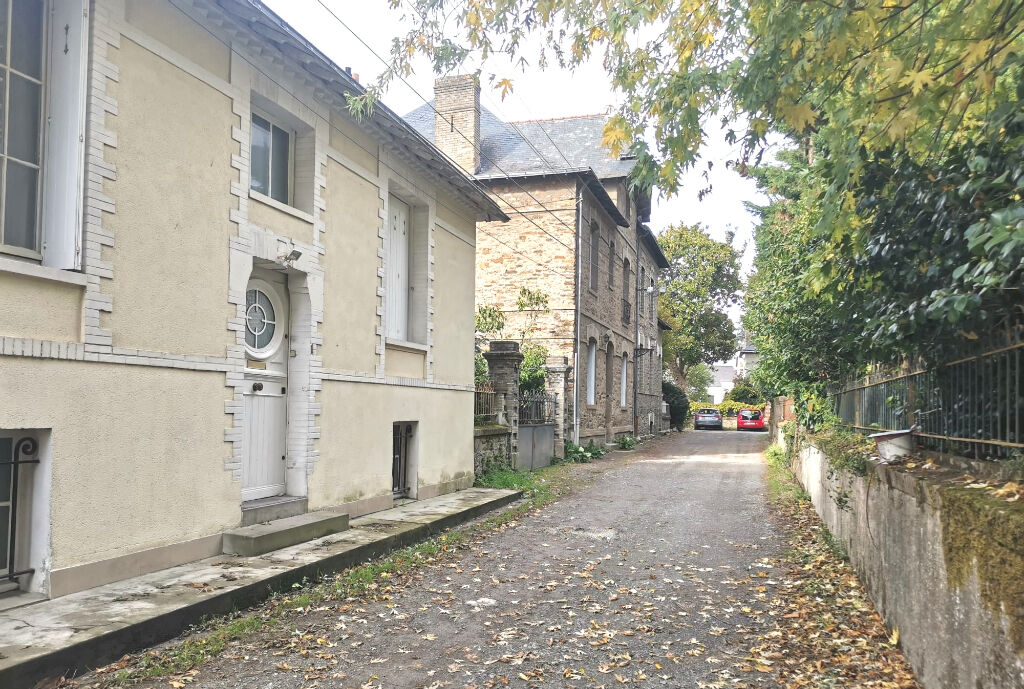 Triplex avec sa belle terrasse aux abords de l’Erdre