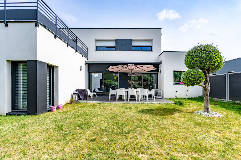 Sous compromis – Maison contemporaine au calme de son impasse à Vertou