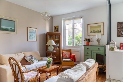 Maison  des années 30 et son jardinet
