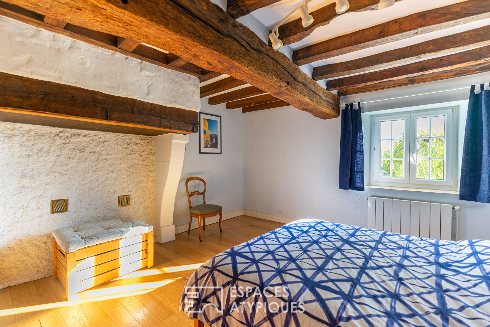 Maison en pierre 19 ème siècle (Patrimoine Lucéen) rénovée 207m²