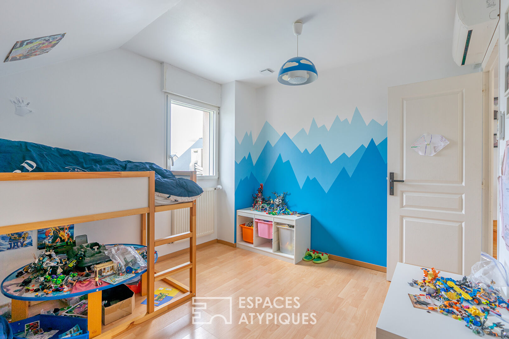 Maison à l’architecture soignée des années 90/2000 coeur de bourg