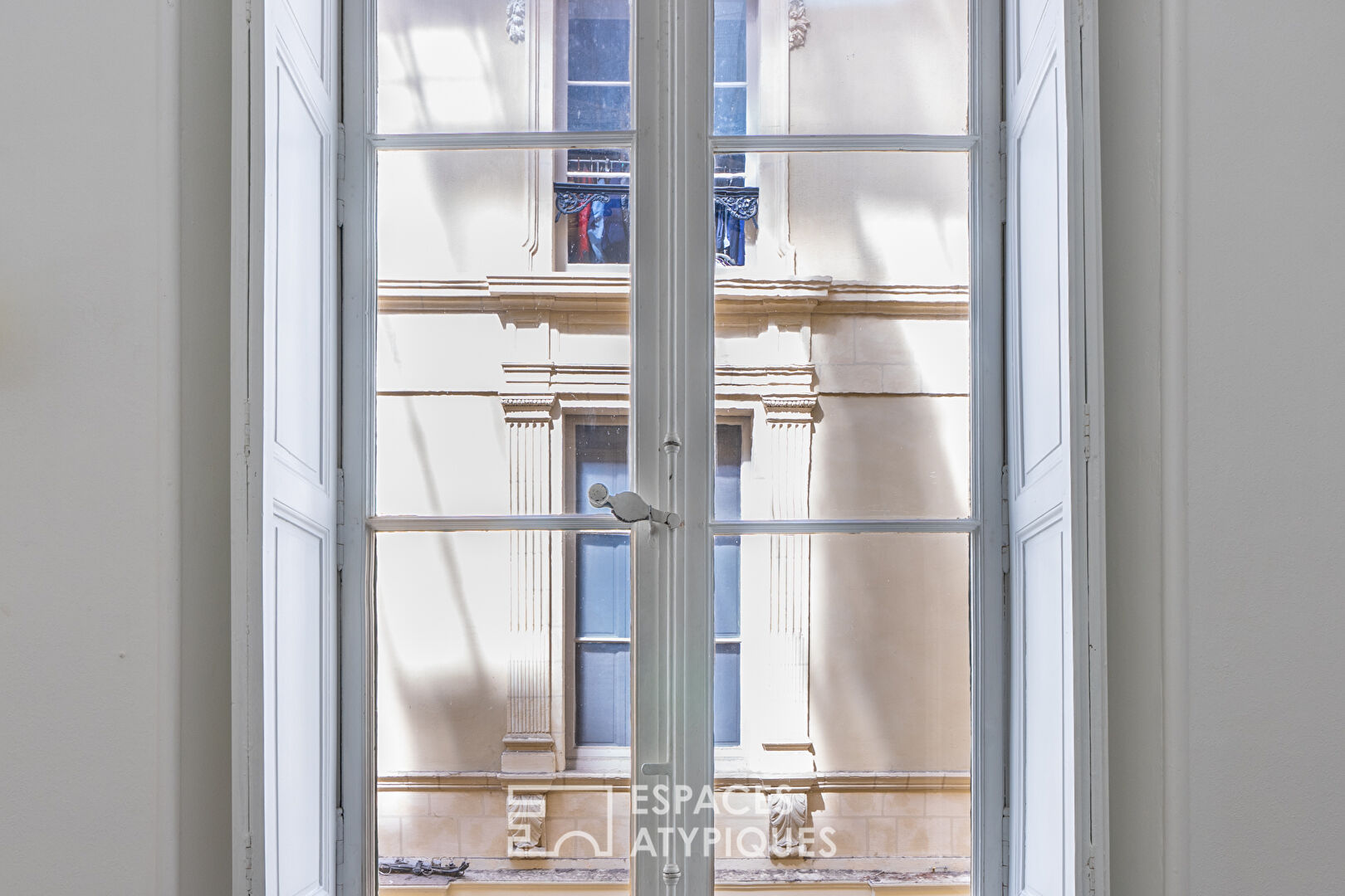 Déjà loué – Appartement de charme avec vue sur le passage Pommeraye