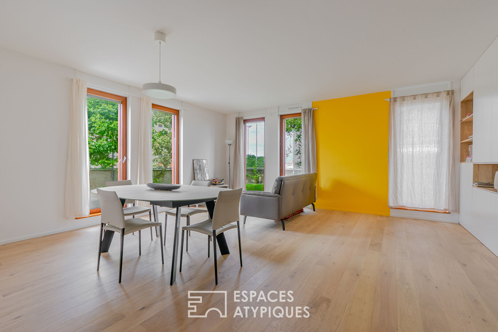 Unique: Appartement place Bretagne avec jardin sur les toits