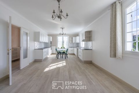 Volume et charme pour cette maison familiale à 15 minutes de Nantes