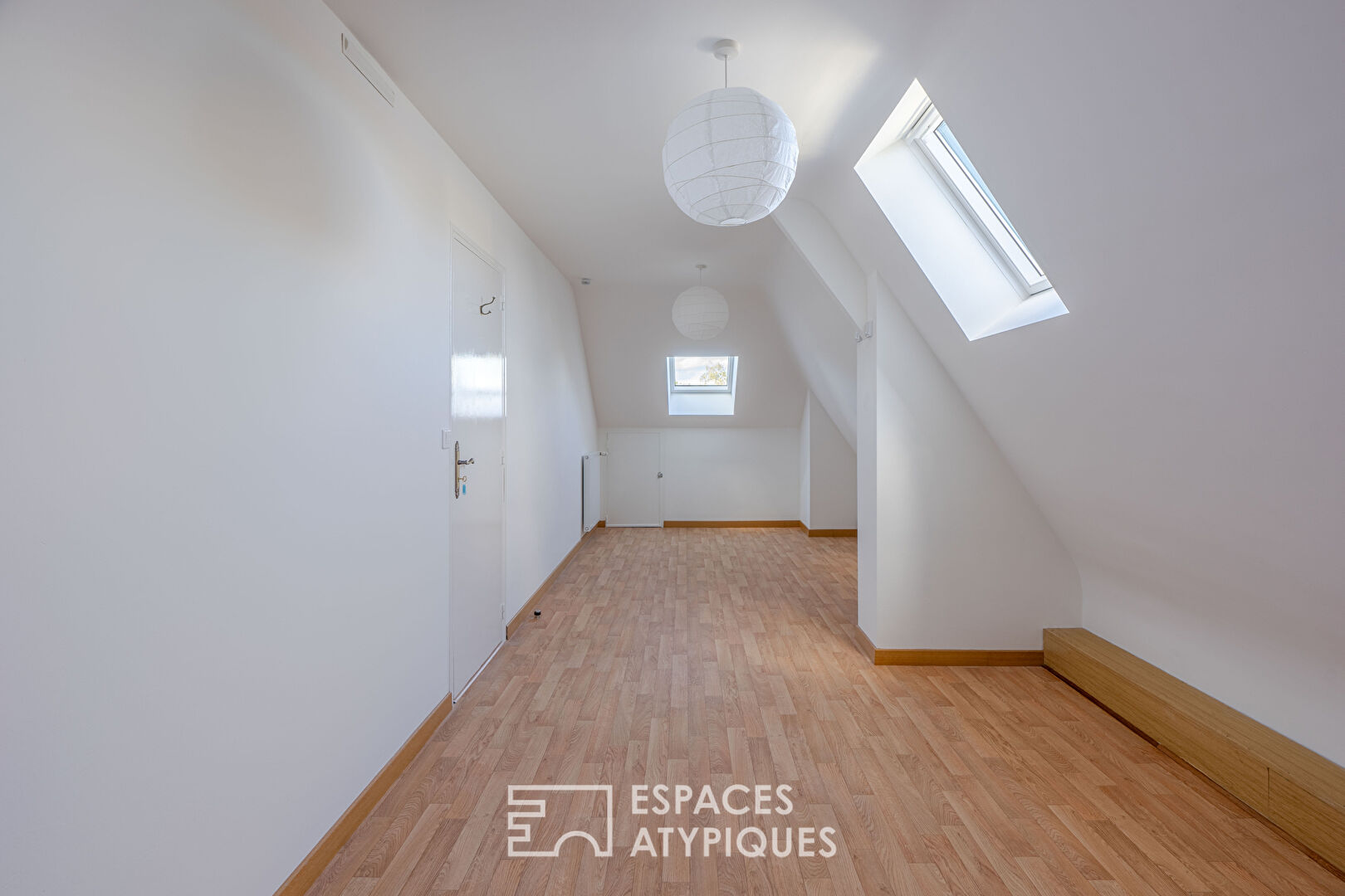 Volume et charme pour cette maison familiale à 15 minutes de Nantes