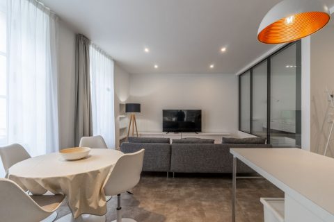 Appartement meublé et rénové dans le centre ville de Nantes