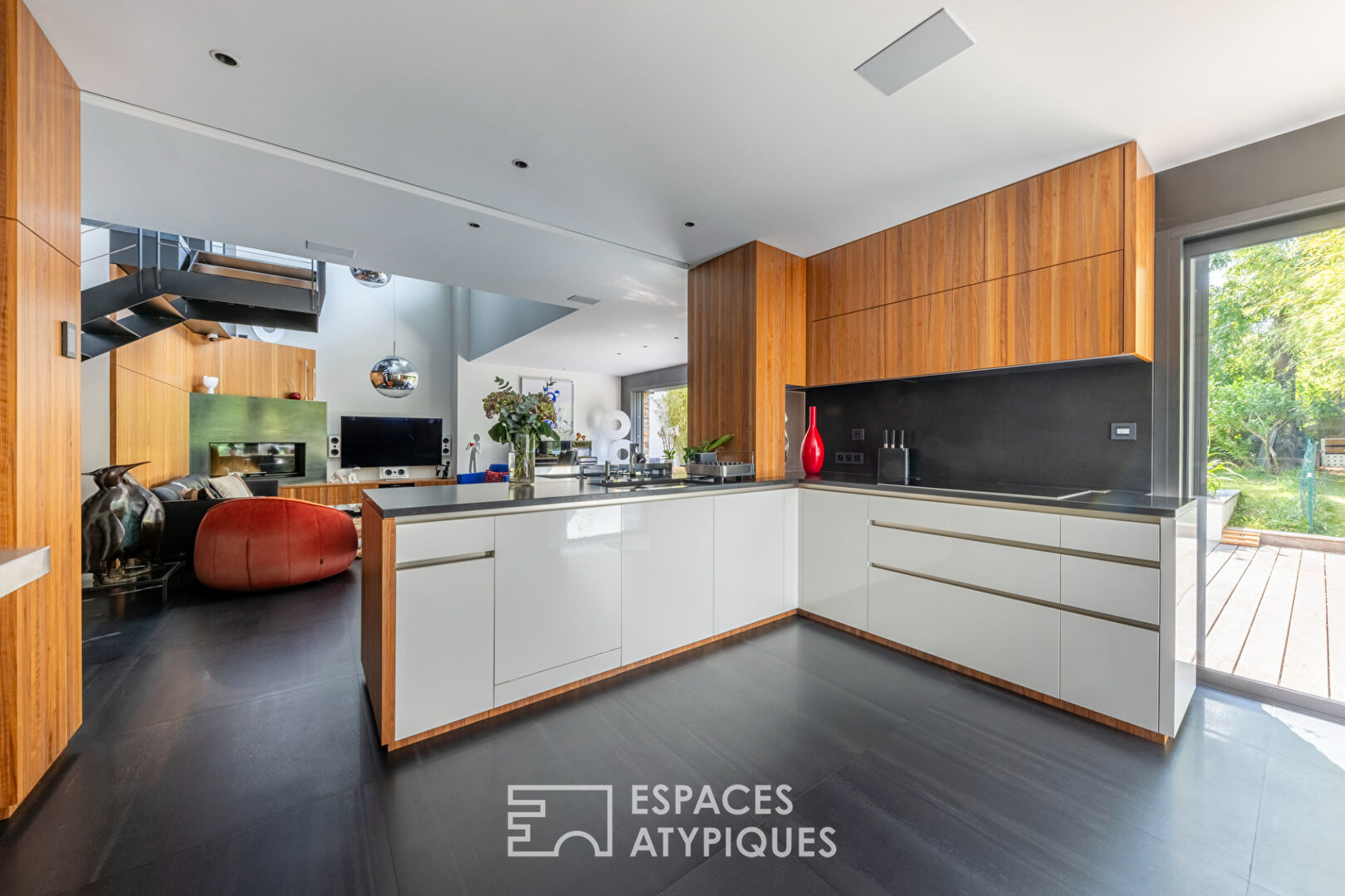 Maison unique à Toutes-Aides