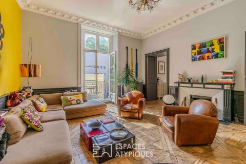 Ray of Sunshine in Graslin: Character Apartment of 168 sqm