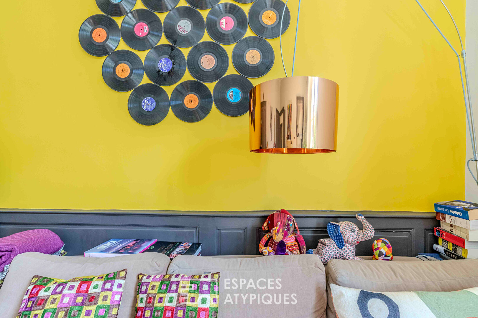 Ray of Sunshine in Graslin: Character Apartment of 168 sqm