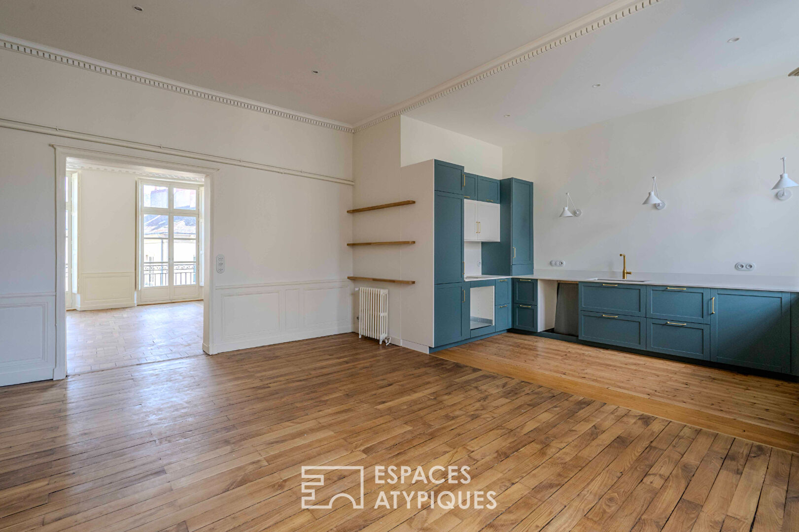 Appartement de charme entièrement restauré au coeur de Graslin