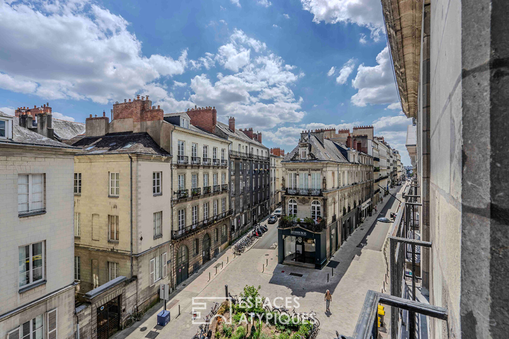 Appartement de charme entièrement restauré au coeur de Graslin