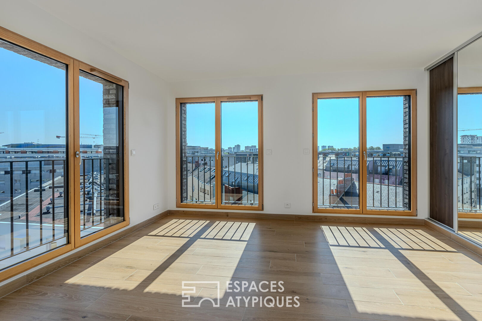 Superbe appartement de 127m2 en roof top avec terrasse