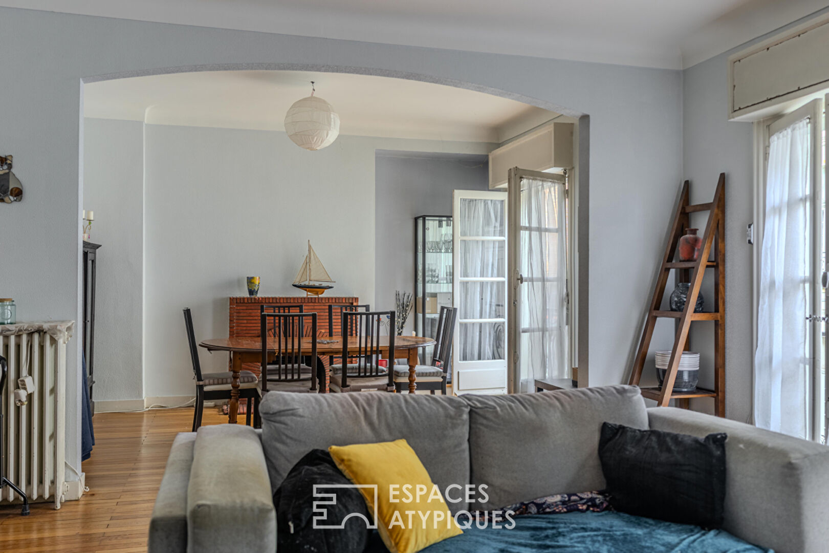 Grand appartement familial (4 chambres) au style » fifties  » Coeur de  Nantes