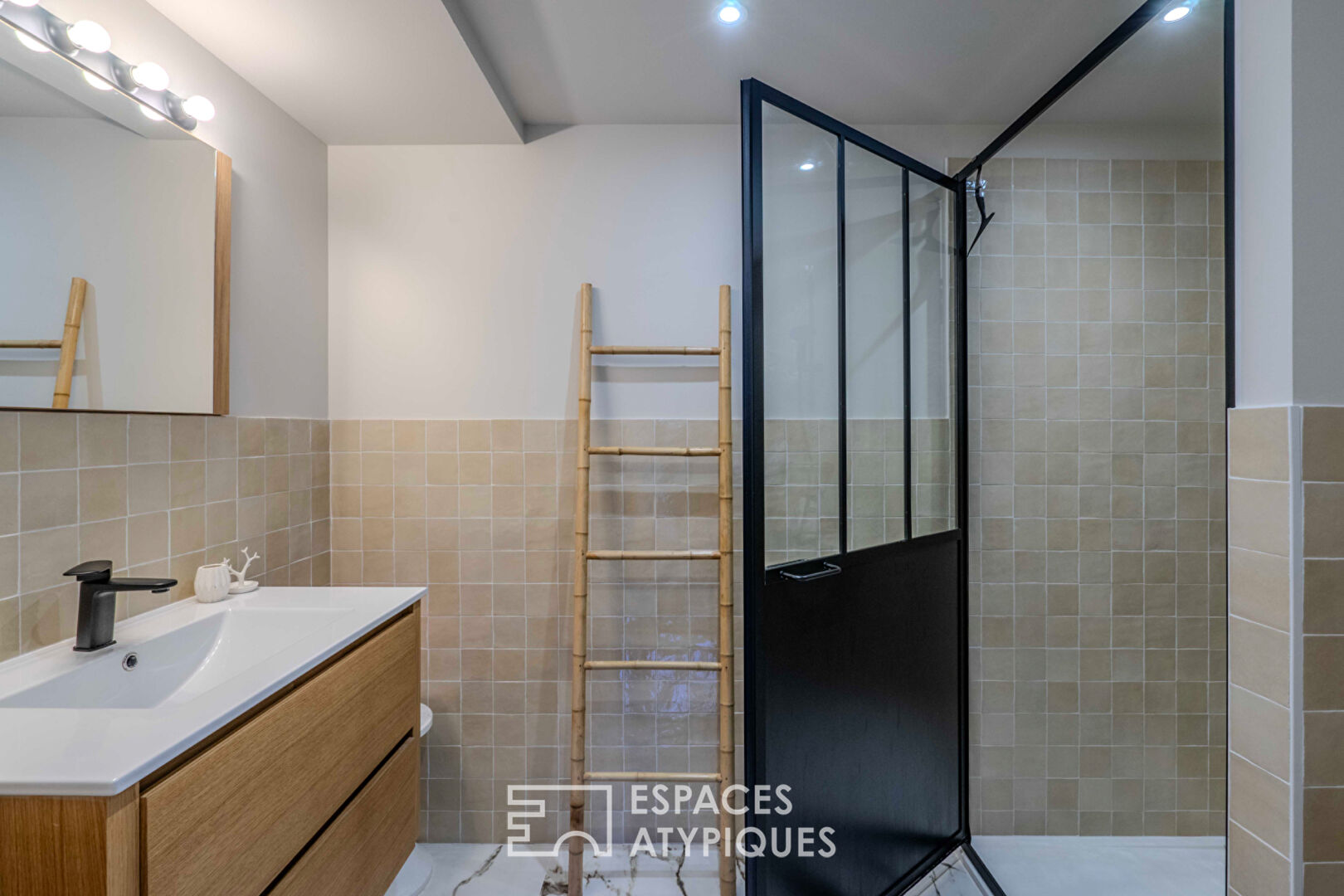 Maison Boncoeurs: Family cottage combining charm and modernity
