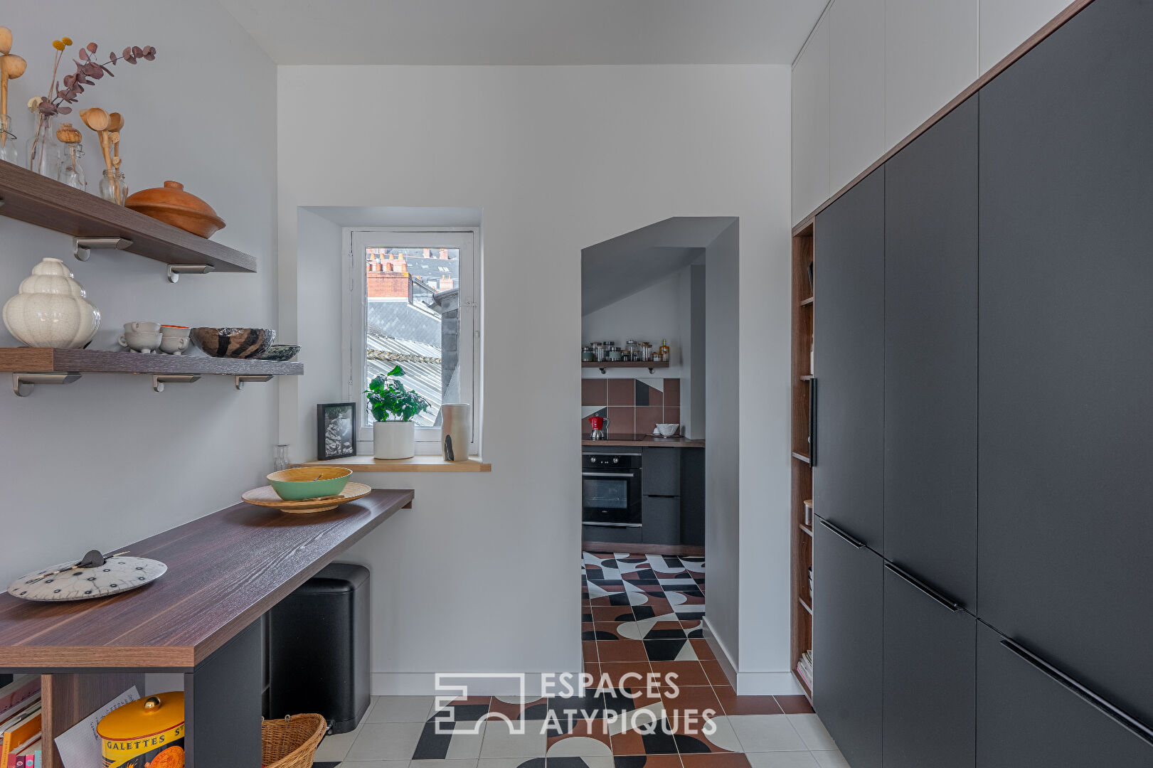 DUPLEX  d’exception (118 m2) rénové – vue rare sur Passage Pommeraye  Nantes