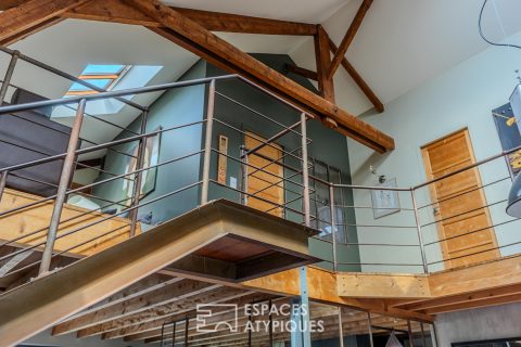 Loft rénové avec espaces extérieurs à Nantes